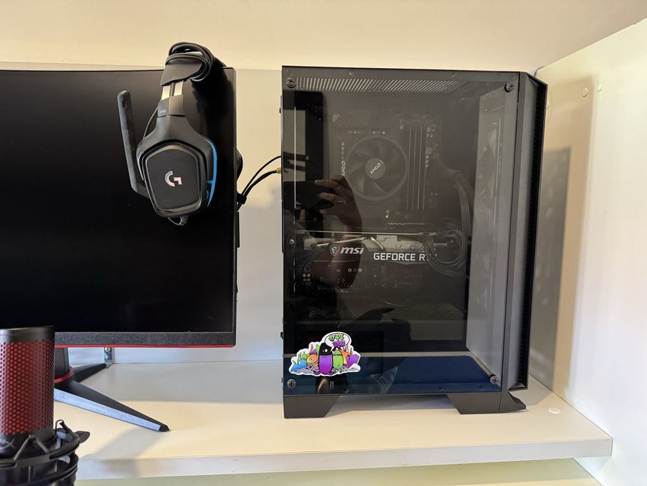 Vendo pc gamer ryzen 7 5800x3d rtx 3070 32gb ram…