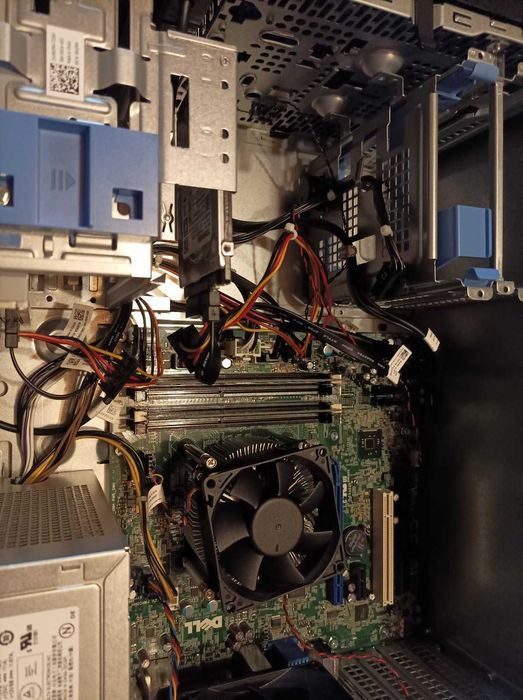 Computador PC Dell Optiplex XE2 MT, Intel i5 4670K, 16GB DDR3, 128GB SSD