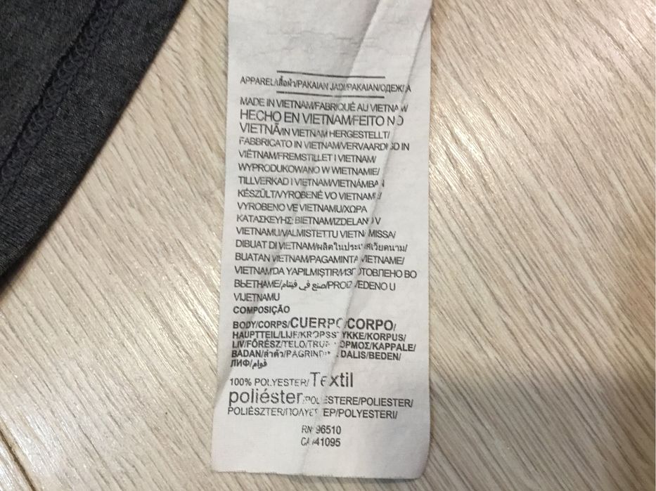 Продам зіп світшот лонгслів Under Armour розмір L
