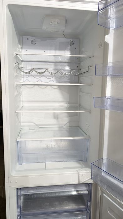 Холодильник BEKO
