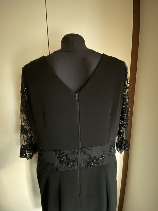 Sprzedam sukienkę czarną roz L/XL