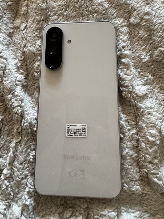 *** Samsung a56 5g ** 128***stan jak nowy ***