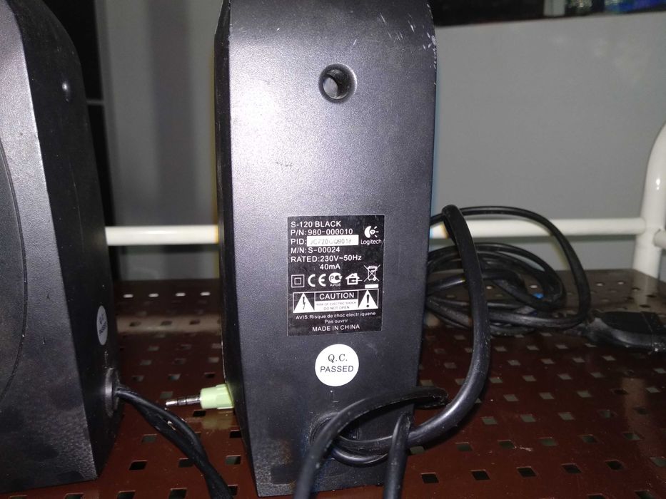 Alto Falantes Estéreo Logitech S120 Para Computador