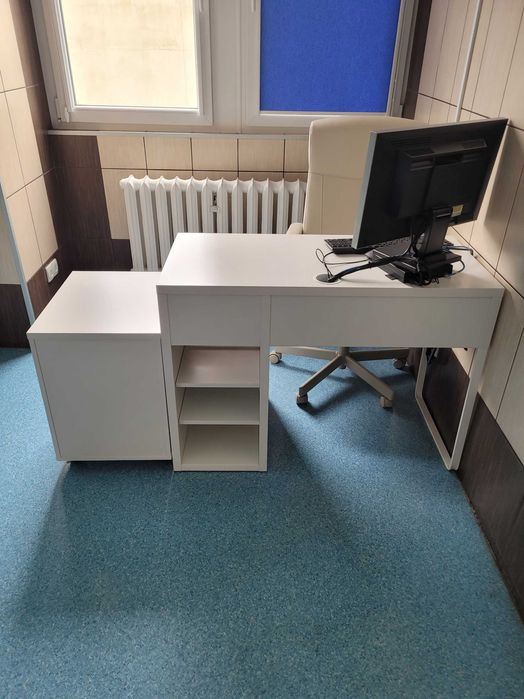Biurko IKEA MICKE – 5 sztuk, białe, 105 × 50 × 75 cm