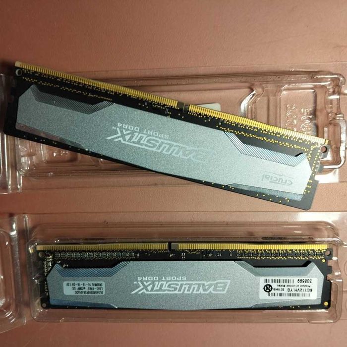 RAM DDR4 semi-nova