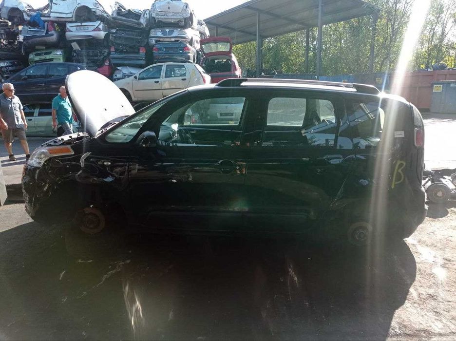 Розборка Citroen C3 Picasso Сітроен с3 пікассо мотор 1.6 HDI