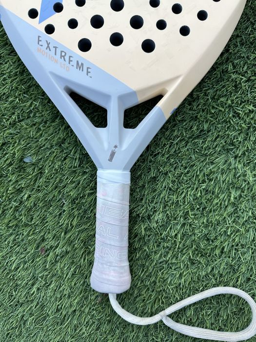 Limited edition padel racket Head Extreme motion Paula Josemaria