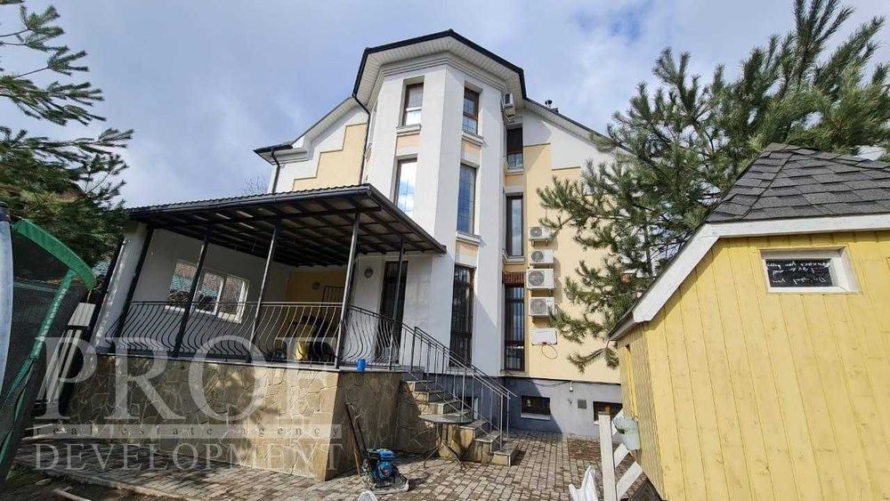 БЕЗ% будинок під офіс або житло  Голосіівський рн (350 м2)