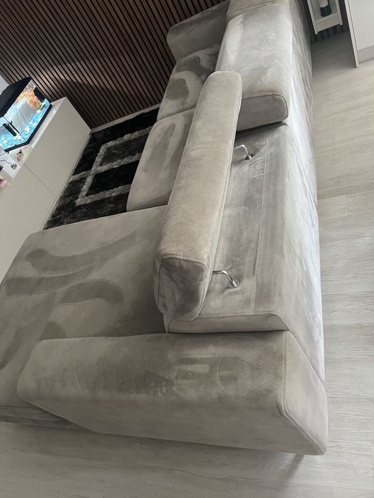 Vendo sofa (cinza rato)