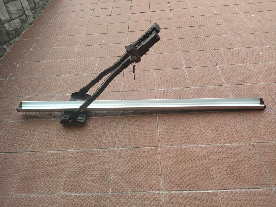 Aluminiowy bagażnik rowerowy na dach