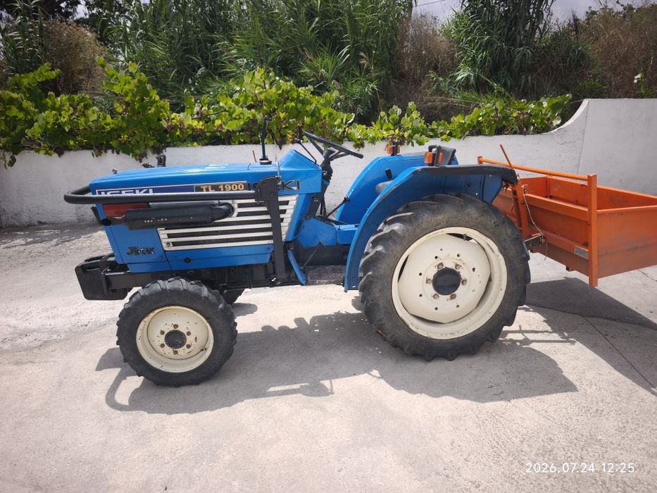 Trator Iseki T1900 4x4