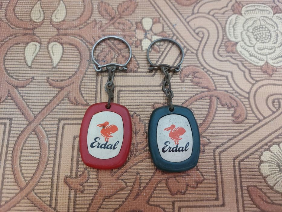 Stary brelok Erdal 2 sztuki