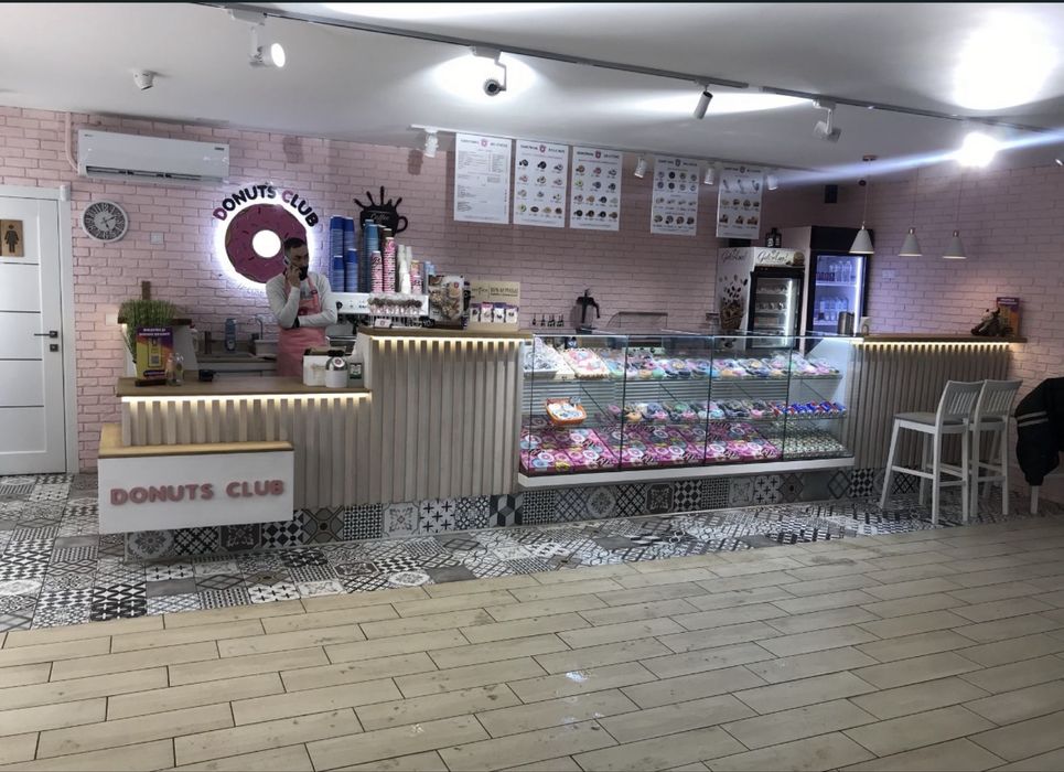 Барна стійка для кавʼярні