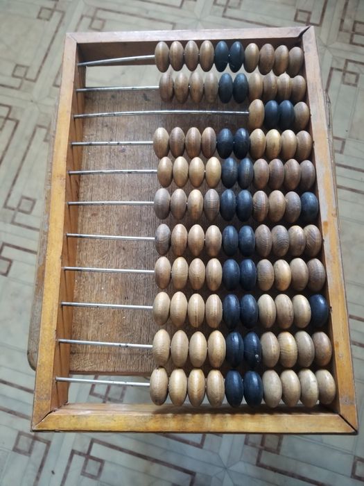 Рахівниця деревяна