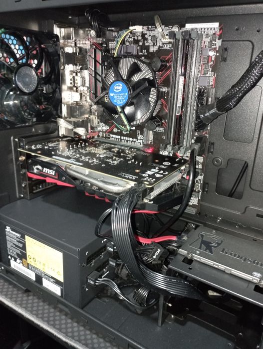 PC / Computador M ATX