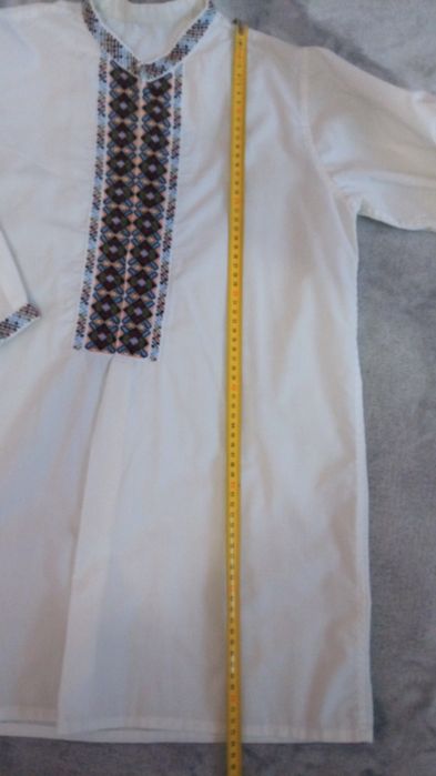 Вишиванка чоловіча (підліткова) ручної роботити