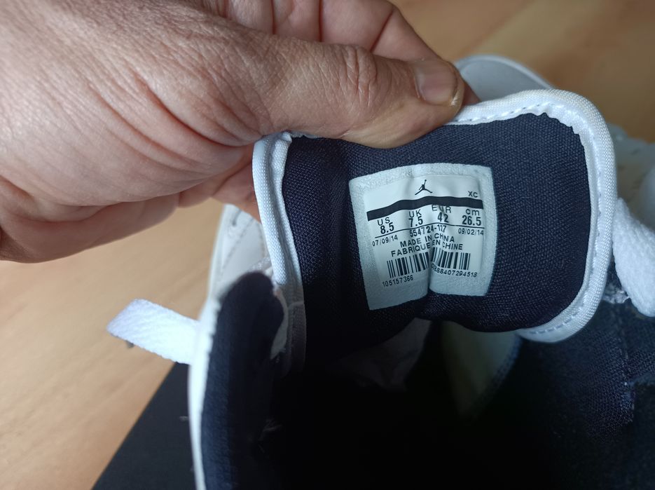 Nike Air Jordan 1 mid Legend blue,