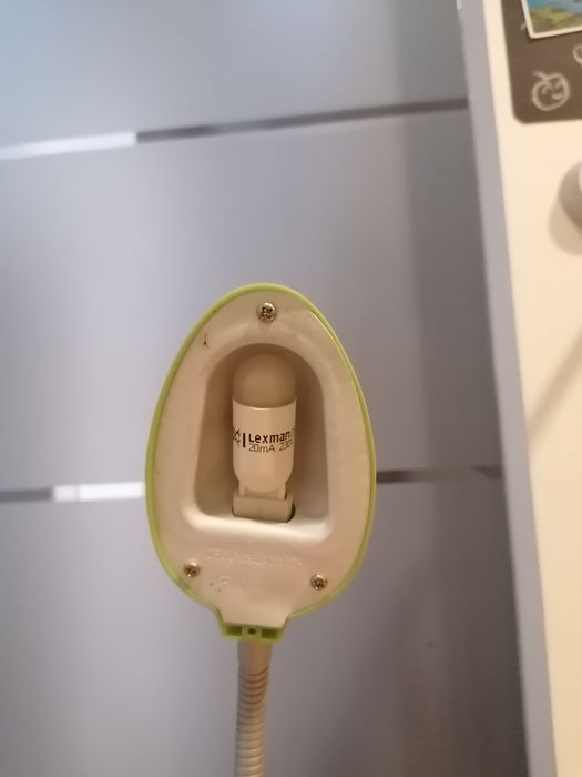 Candeeiro LED de secretária