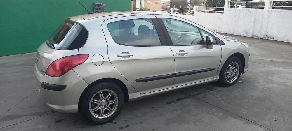 Peugeot Peugeot 308 HDi 90cv 

- *Ano:* [insira o ano, se soub