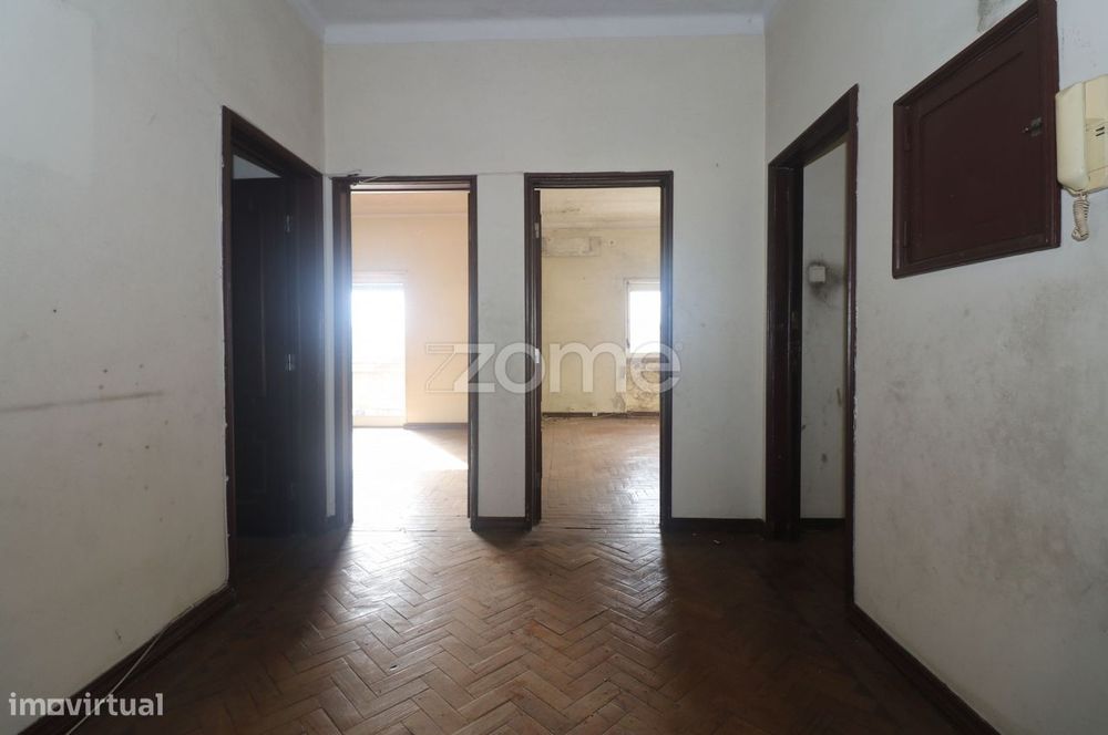 Apartamento em S. Vitor T5+1