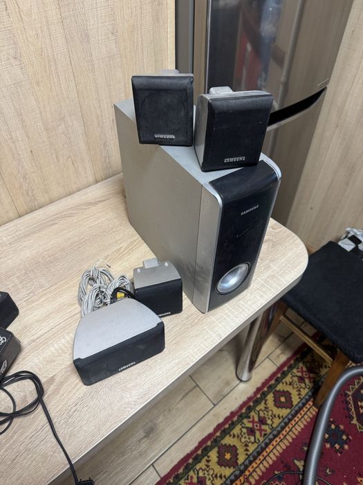 Samsung колонки и самбуфир