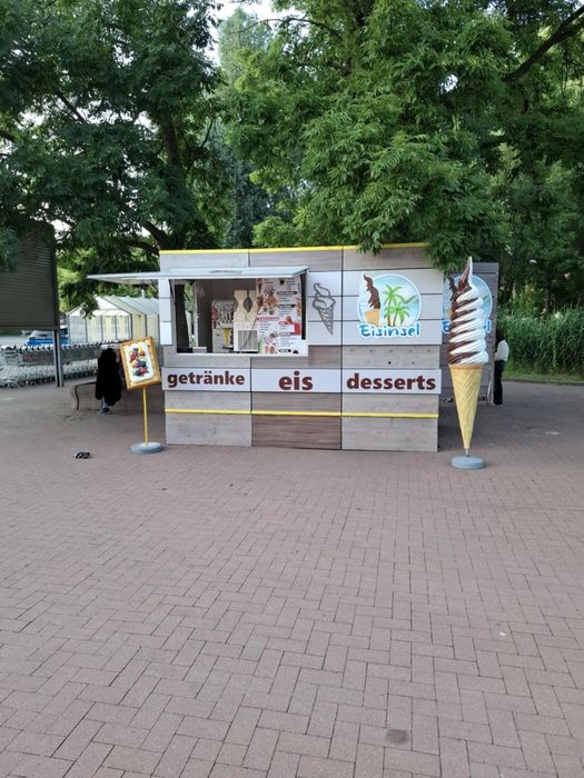 Przyczepa gastronomiczna lody gofry