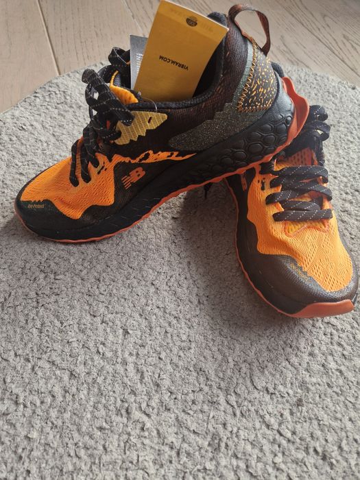 Buty do biegania męskie New Balance MTHIERV7 hot marigold