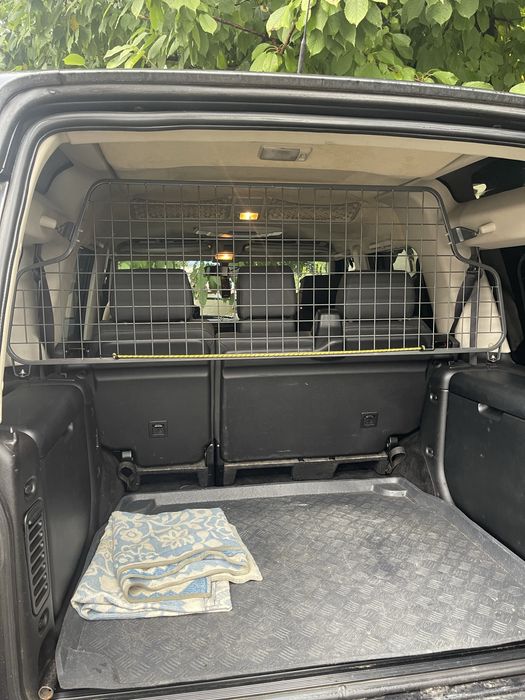 Решітка багажного відділеня Land rover discovery 96-2004 р