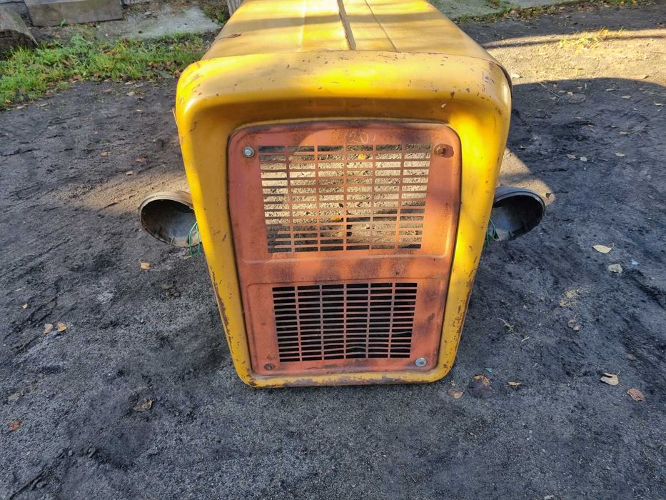 Maska ursus c360 1985r