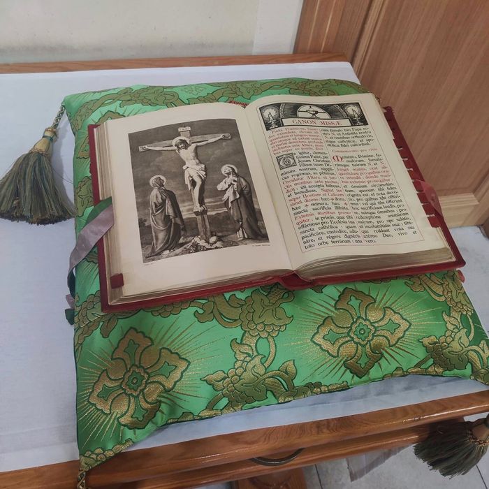 Poduszka liturgiczna