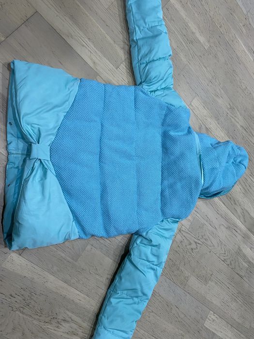 Жіноча тепла курточка 44 М