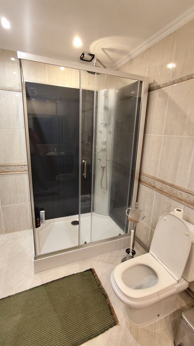 Alugo quarto equipado