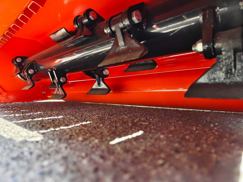 **PROMO** Triturador c/ desl.1.6m CERVO-160 -p/trator 50-100cv c/CARDÃ