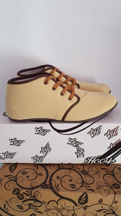 Botki damskie w modnym kolorze Cleopatra rozmiar 42  / wkładka 26.5 cm