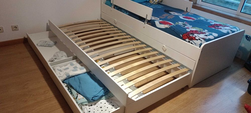 cama de criança de gavetão usado durante 2 anos como novo