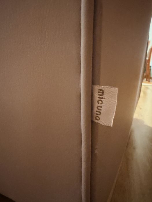 Cadeirão de Amamentaçao - Micuna