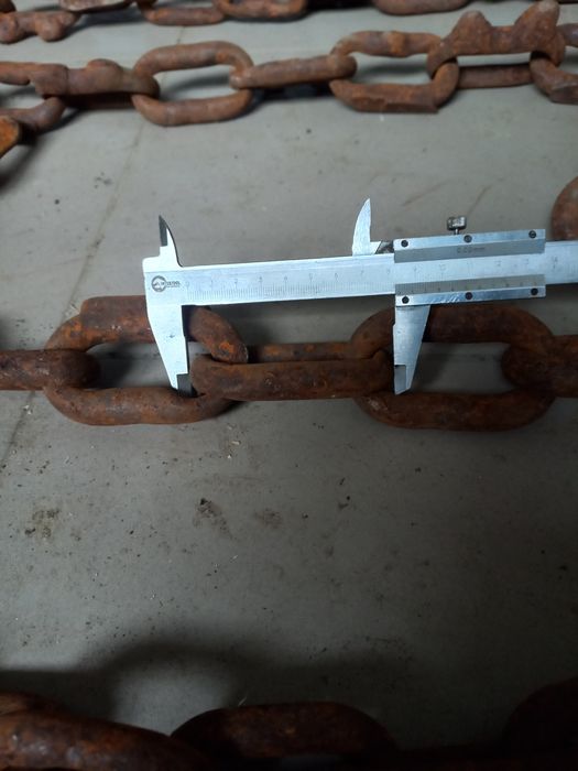 Ланцюг для шин або трильовки