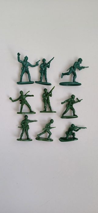 Figurki - żołnierze