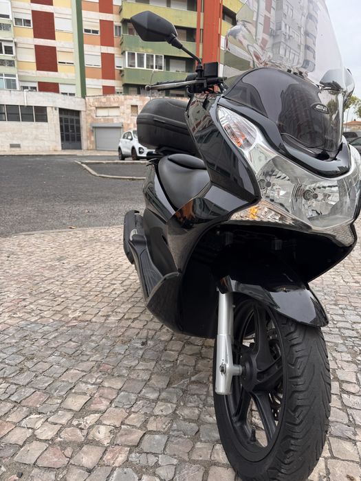 Vendo moto pcx 125 somente vendo