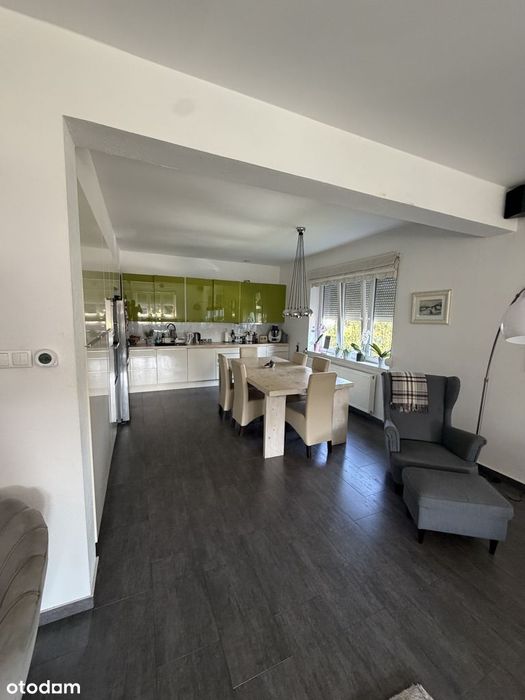 Dom dwupokoleniowy 280 m² | 2 mieszkania | Centrum Legionowa