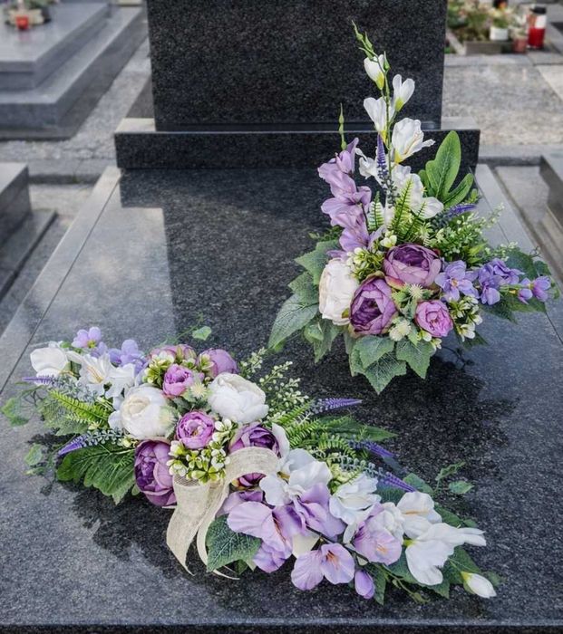 Komplet kompozycji kwiatowych na grób stroik wkład do wazonu WG317