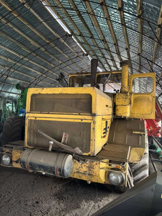 К-701 трактор в рабочем состоянии