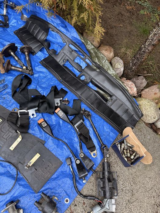 Części Fiat 126p ST FL EL prądnica szyby aparaty zapłonowe