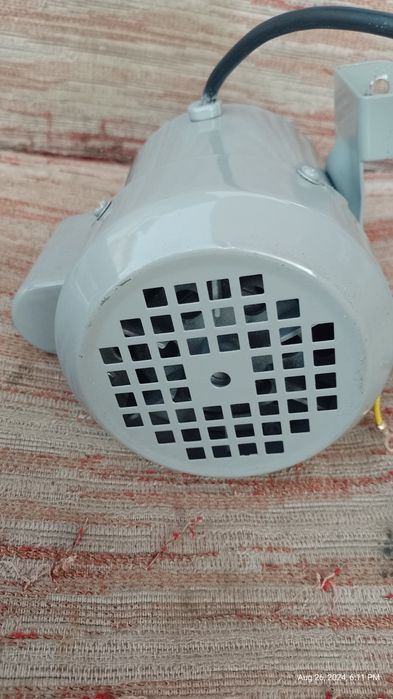 Двигун з свердлільного верстата