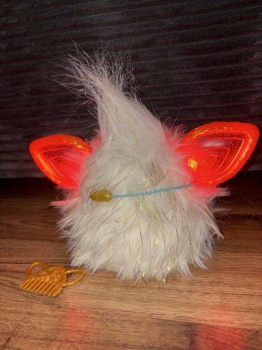 Furby mówiący w języku polskim