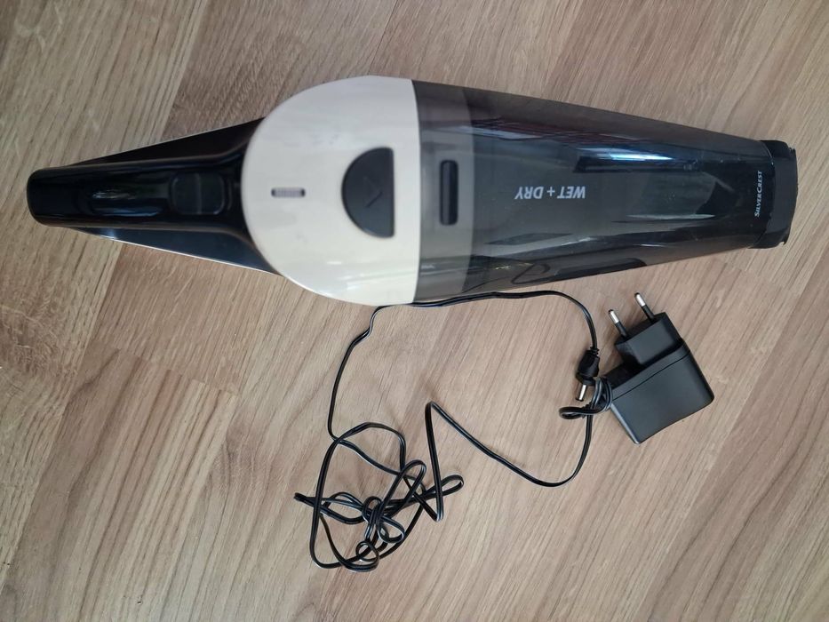 odkurzacz samochodowy