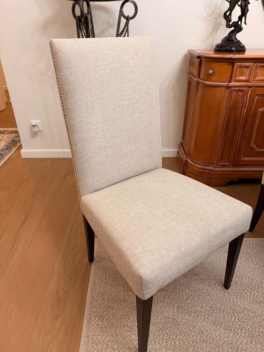 Vendo 6 cadeira de jantar Corbin em tecido de cor natural