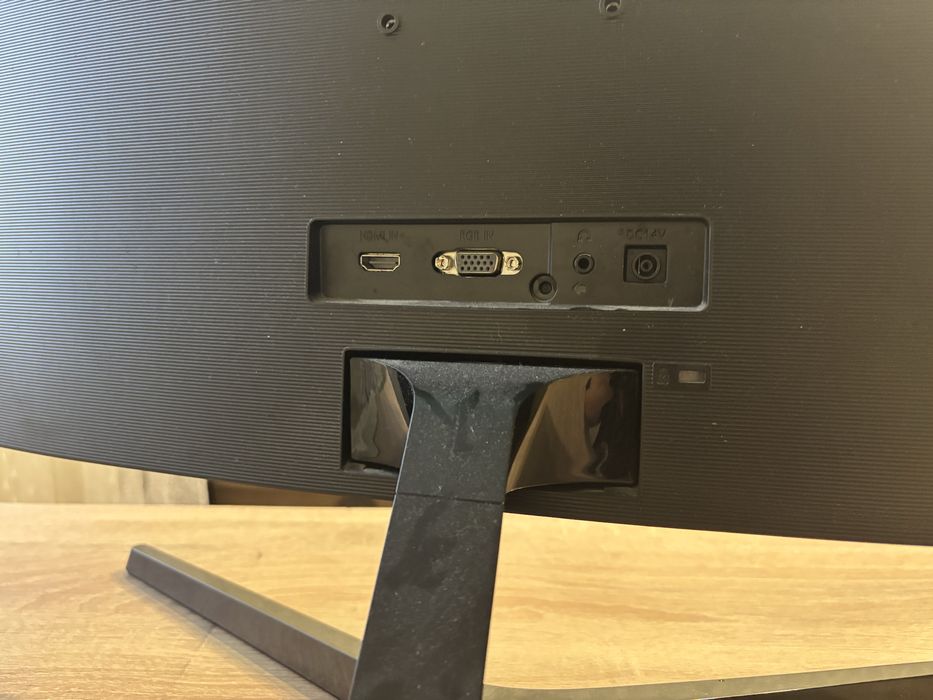 монітор SAMSUNG 27 дюймів 1800R