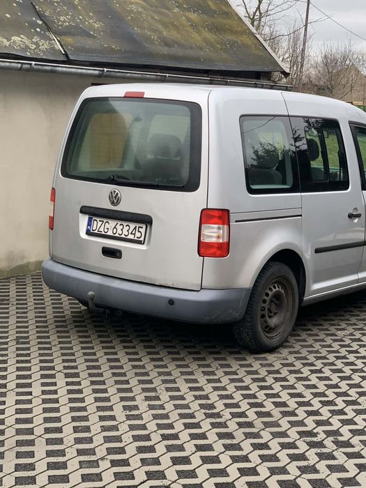 Volkswagen Caddy 1.9 TDI 2004, po wymianie rozrządu, 3 komplety opon