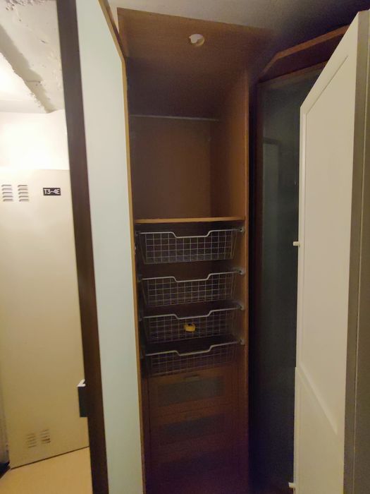 Roupeiro carvalho Ikea